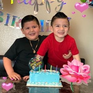 Meet your Posher, Armida